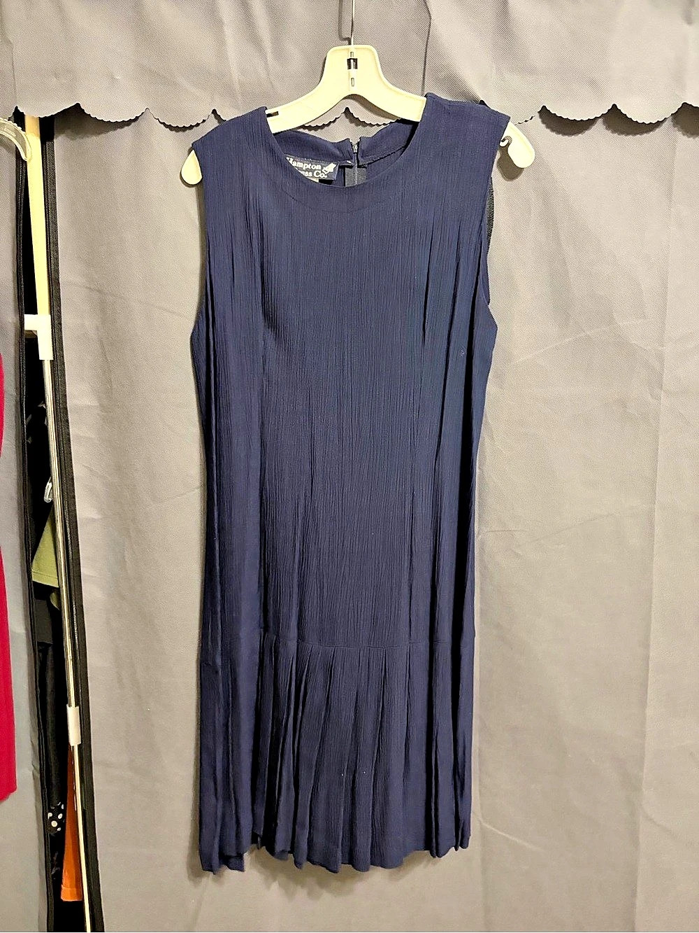 Hampton Dress Co. Pleated Midi Dress in Blue Size 12 Like New